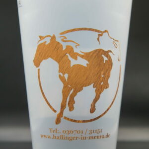 Becher mit Logo