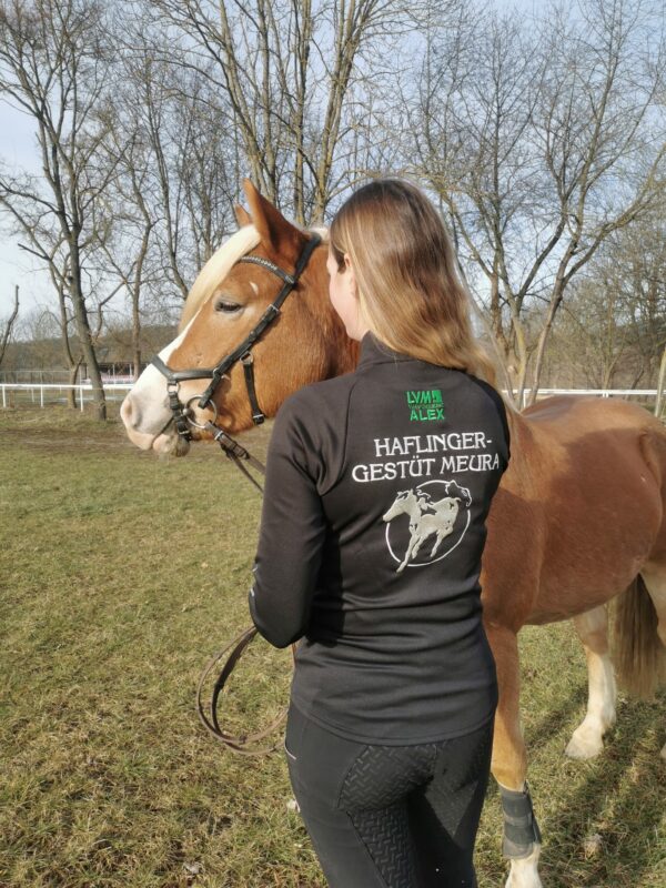 Funktionsthermoshirts mit Gestütslogo